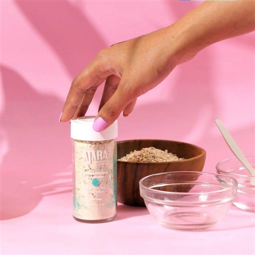 Oatmeal Nutmeg Smoothifying Exfoliator (For Dry/Vata Skin)