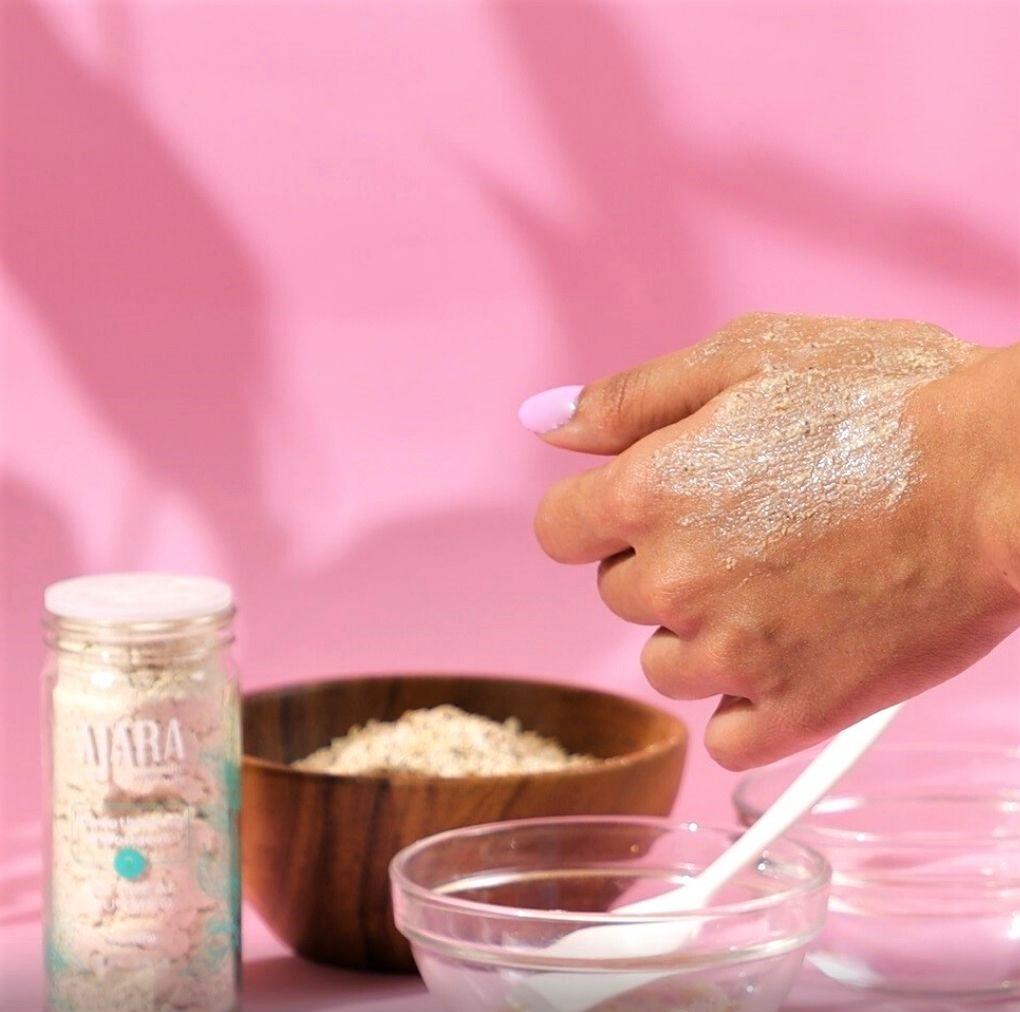 Oatmeal Nutmeg Smoothifying Exfoliator (For Dry/Vata Skin)